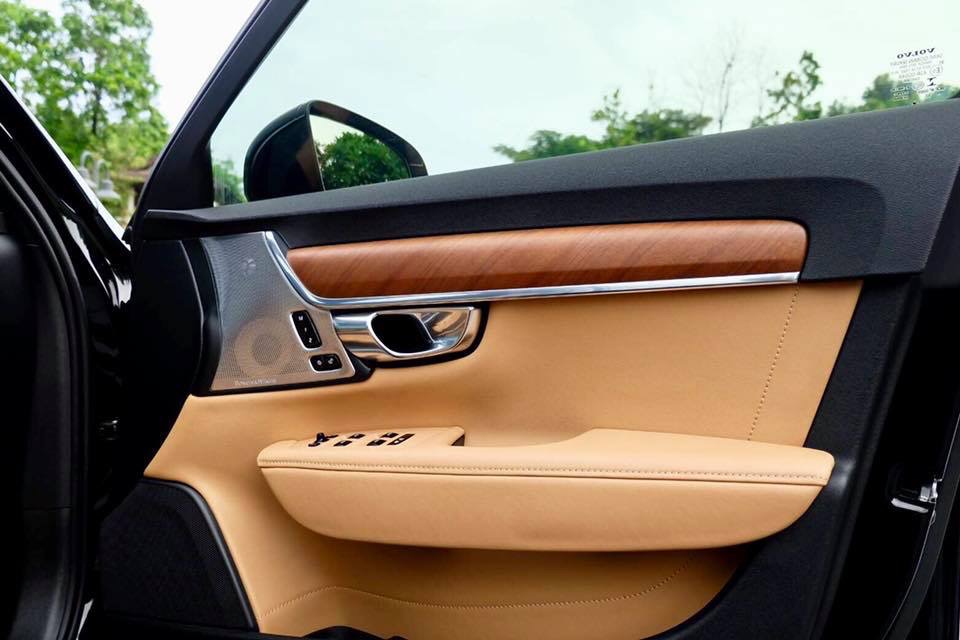 Volvo S90 ปี 2018 สีดำ (รูปที่ 12)