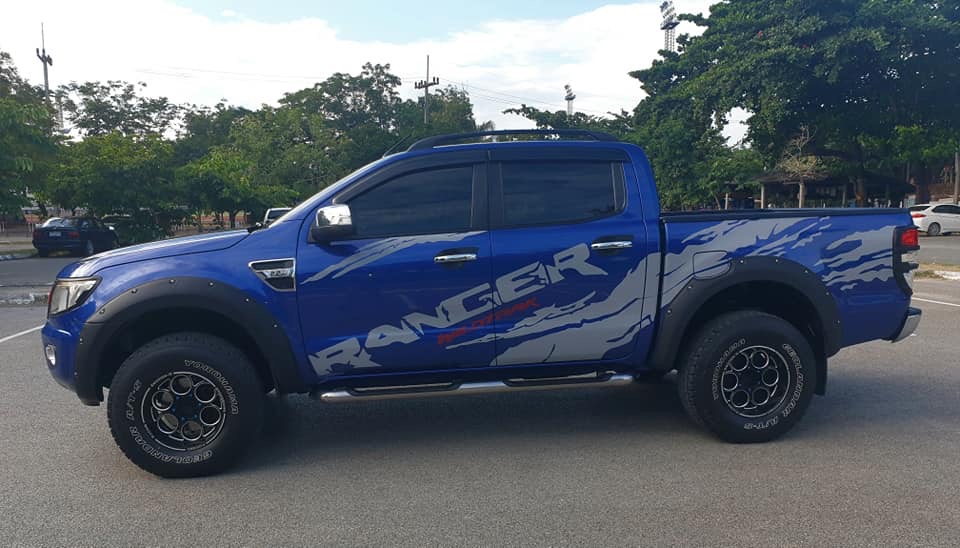 Ford Ranger 4 ประตู ปี 2014 สีน้ำเงิน (รูปที่ 8)