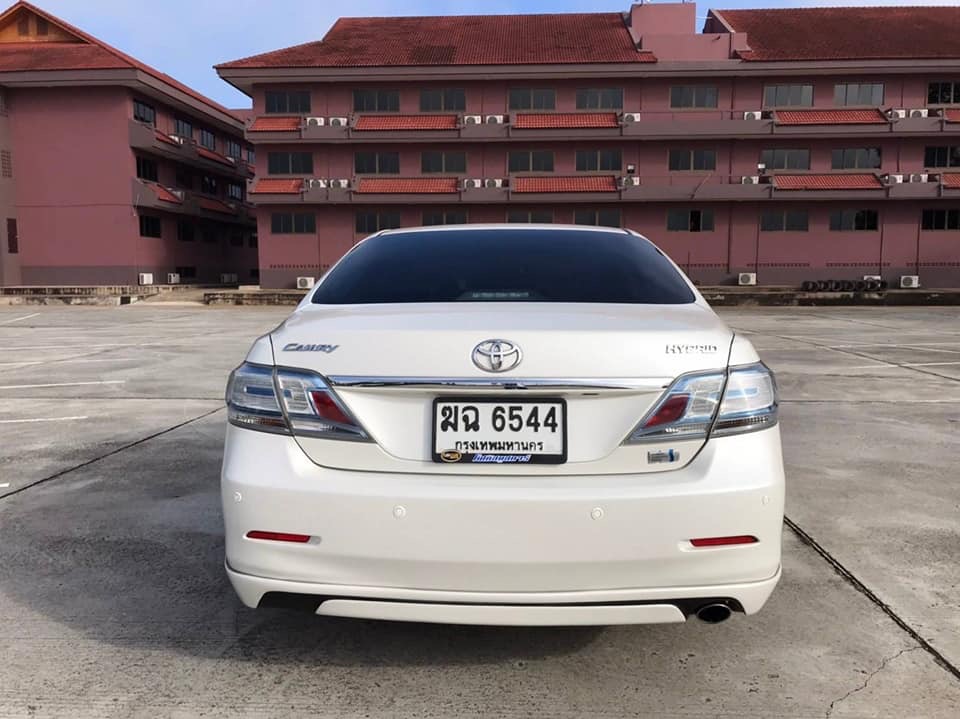Toyota Camry ปี 2012 สีขาว (รูปที่ 8)