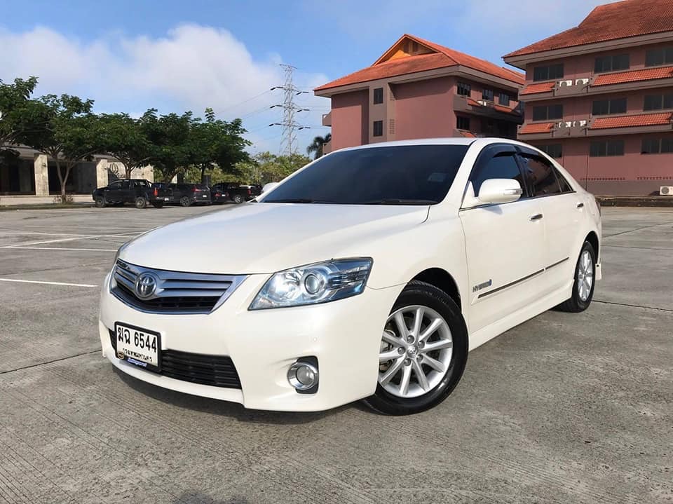 Toyota Camry ปี 2012 สีขาว