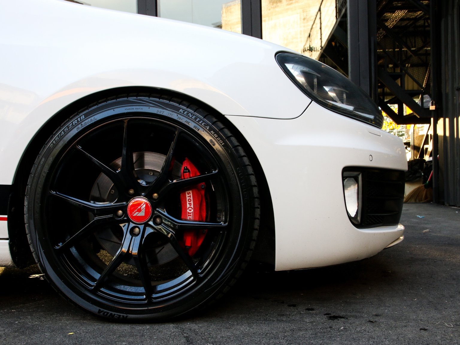 Volkswagen Golf MK6 ปี 2011 สีขาว (รูปที่ 12)