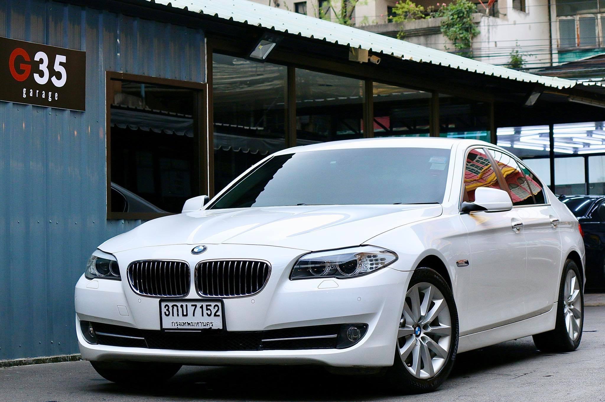 BMW 5 Series F10 525d ปี 2013 สีขาว
