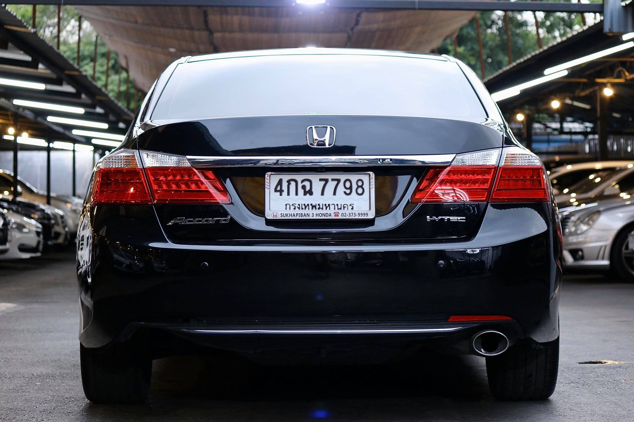 Honda Accord Gen 9 ปี 2013 สีดำ (รูปที่ 4)