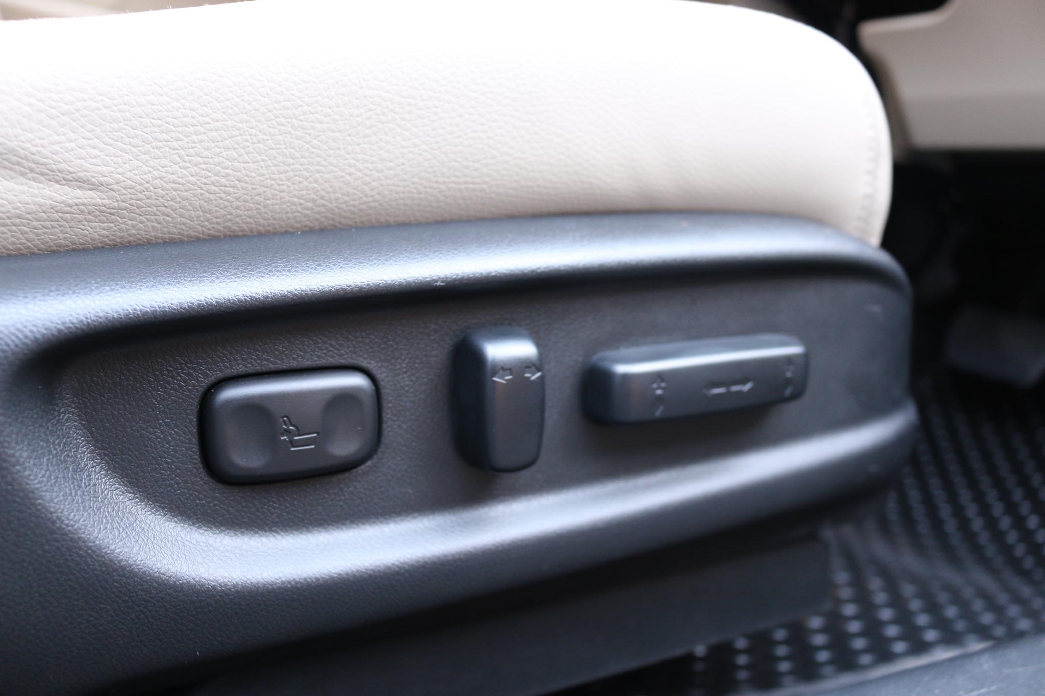 Honda Accord Gen 9 ปี 2013 สีดำ (รูปที่ 20)