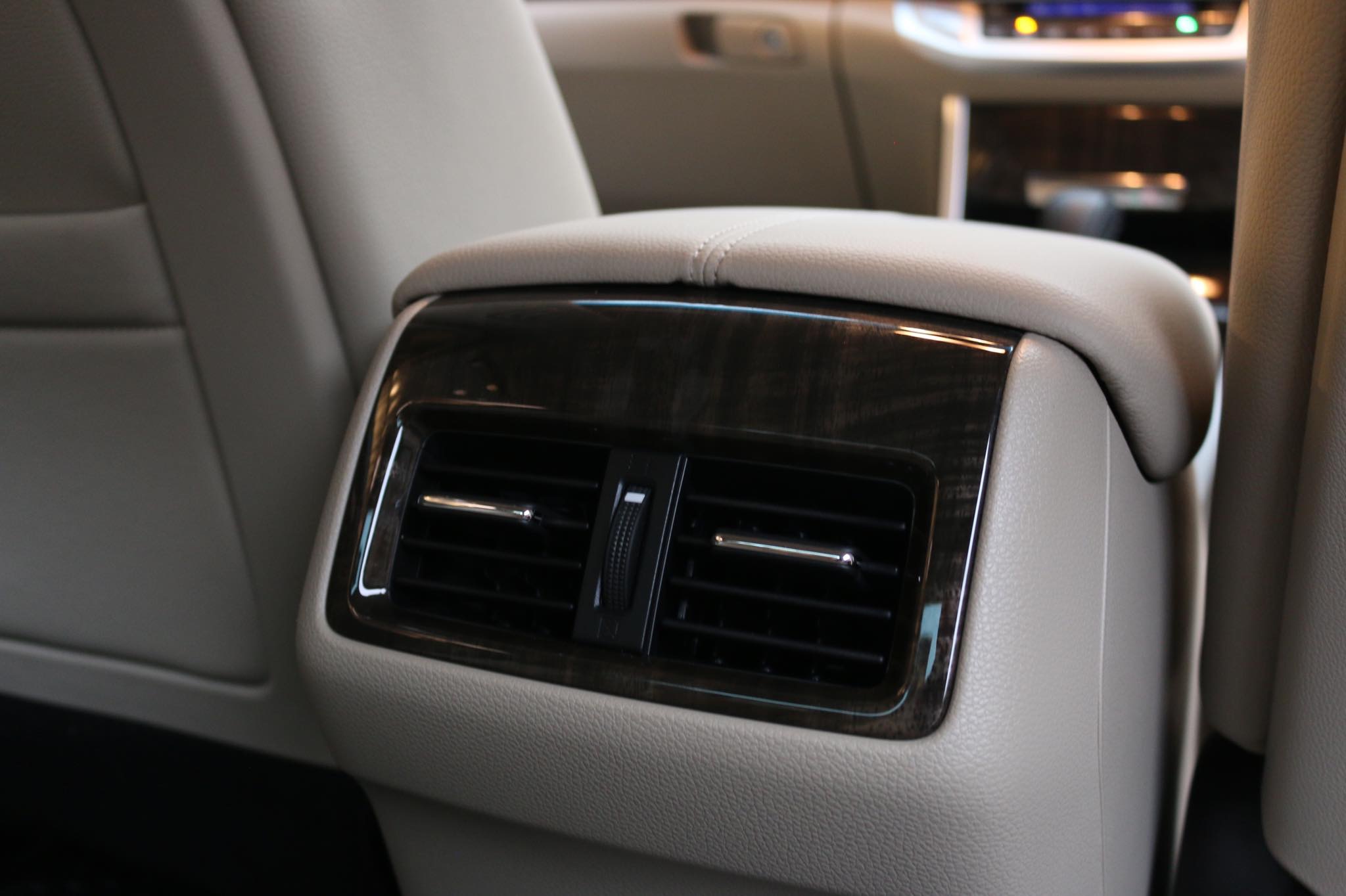 Honda Accord Gen 9 ปี 2013 สีดำ (รูปที่ 22)