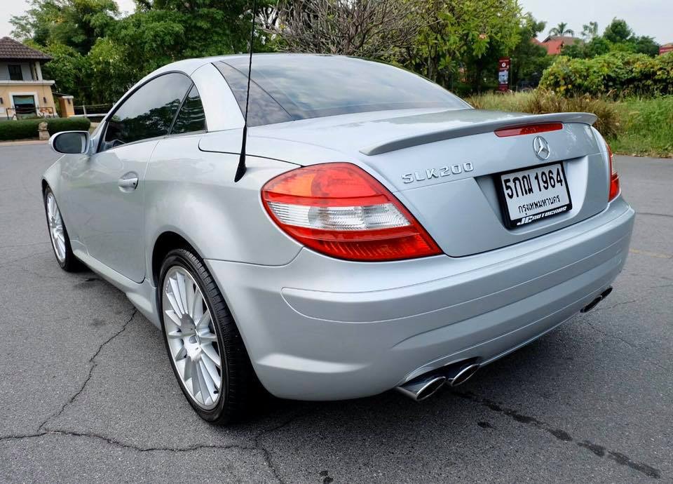 Mercedes-Benz SLK-Class R171 SLK200 ปี 2005 สีเงิน (รูปที่ 10)