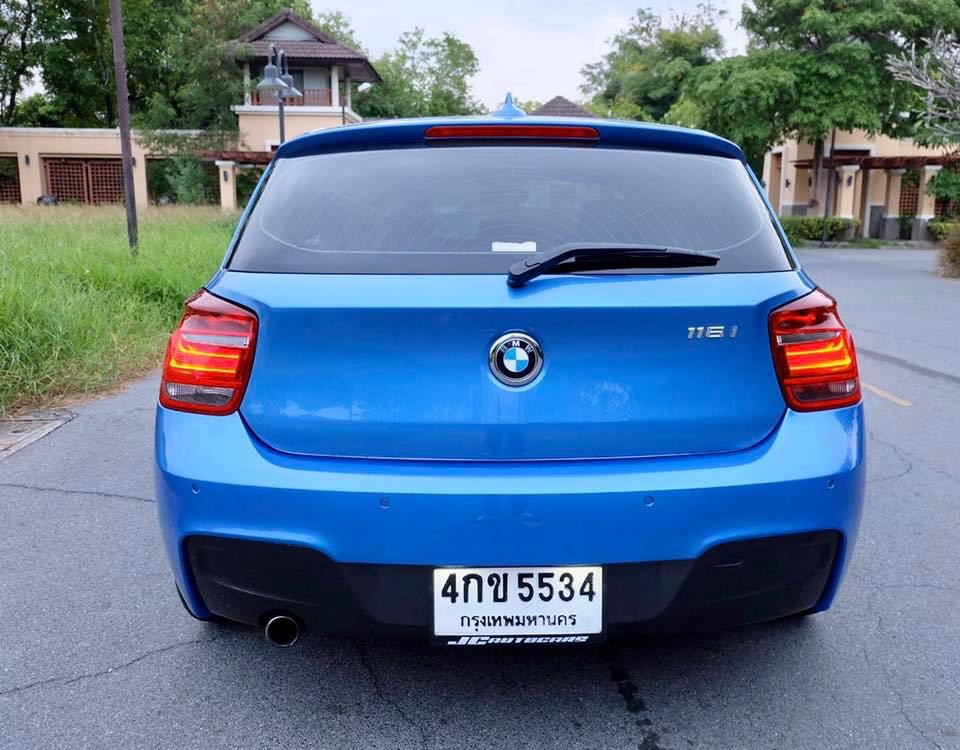 BMW 1 Series F20 116i ปี 2015 สีน้ำเงิน (รูปที่ 7)