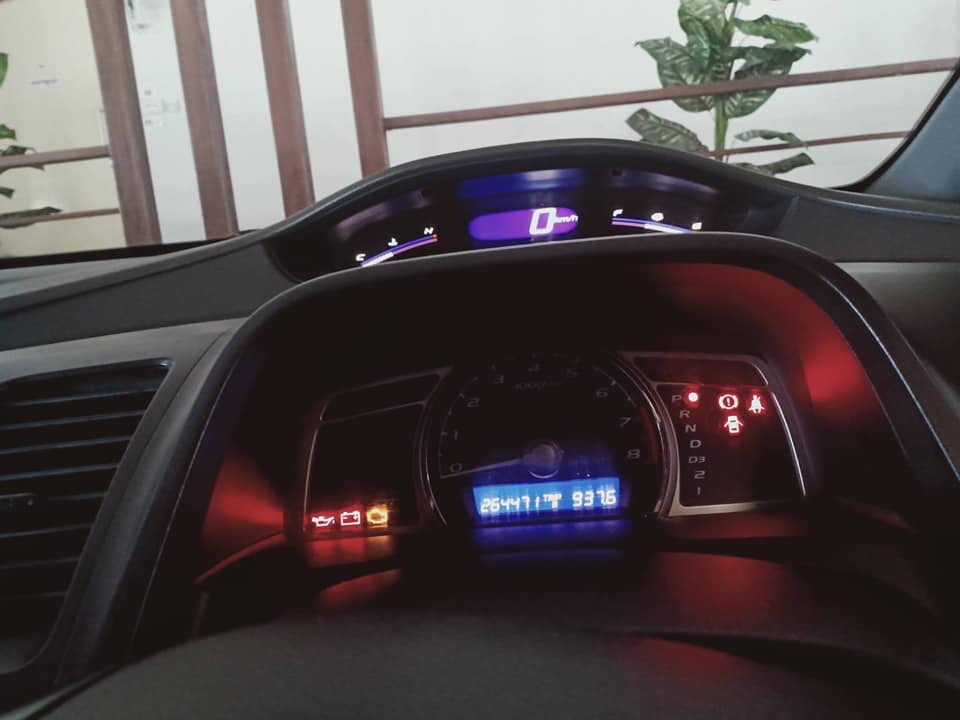 Honda Civic FD ปี 2006 สีเงิน (รูปที่ 9)
