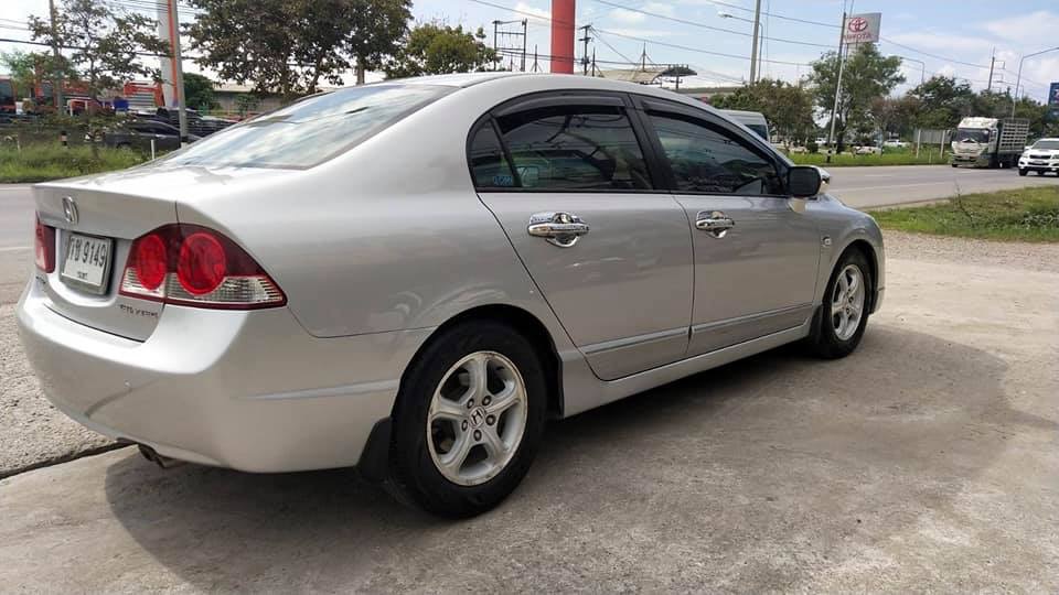 Honda Civic FD ปี 2006 สีเงิน (รูปที่ 3)
