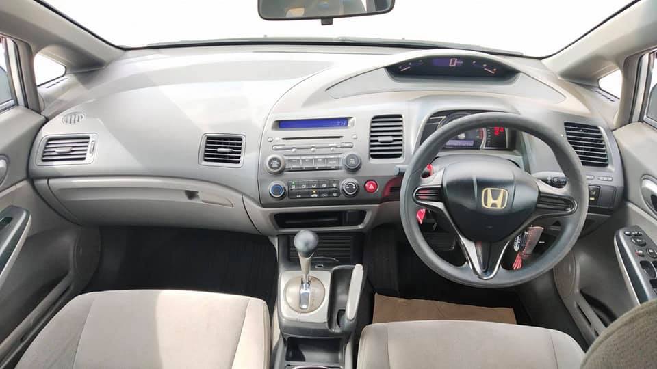 Honda Civic FD ปี 2006 สีเงิน (รูปที่ 4)