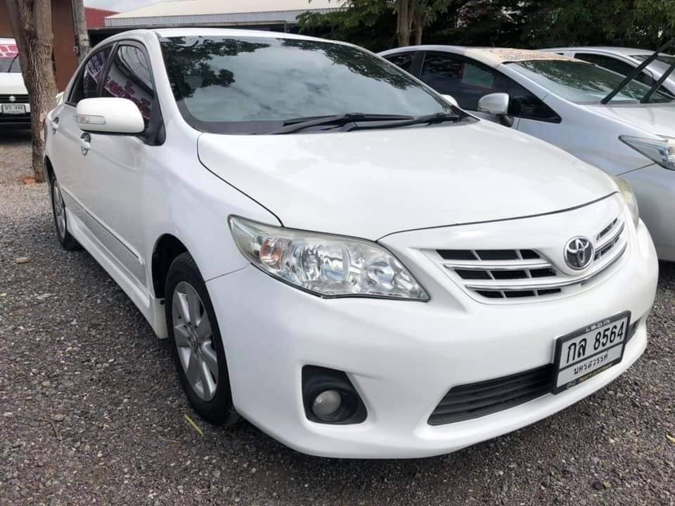Toyota Corolla Altis ปี 2013 สีขาว (รูปที่ 2)