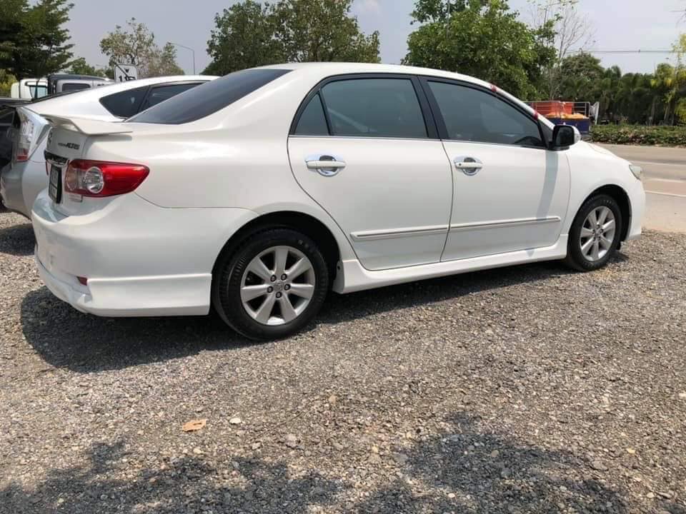 Toyota Corolla Altis ปี 2013 สีขาว