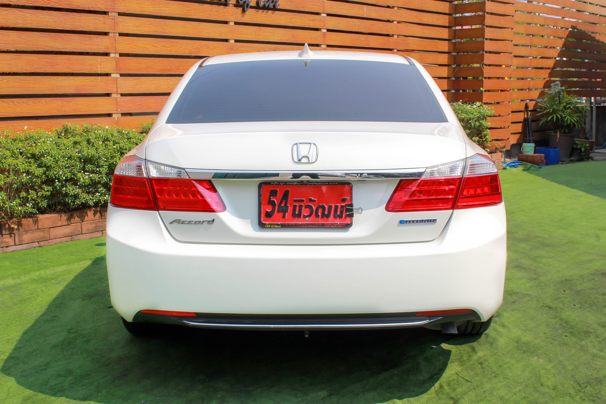 HONDA ACCORD G9 2.0 HYBRID AT ปี 2015 สีขาว