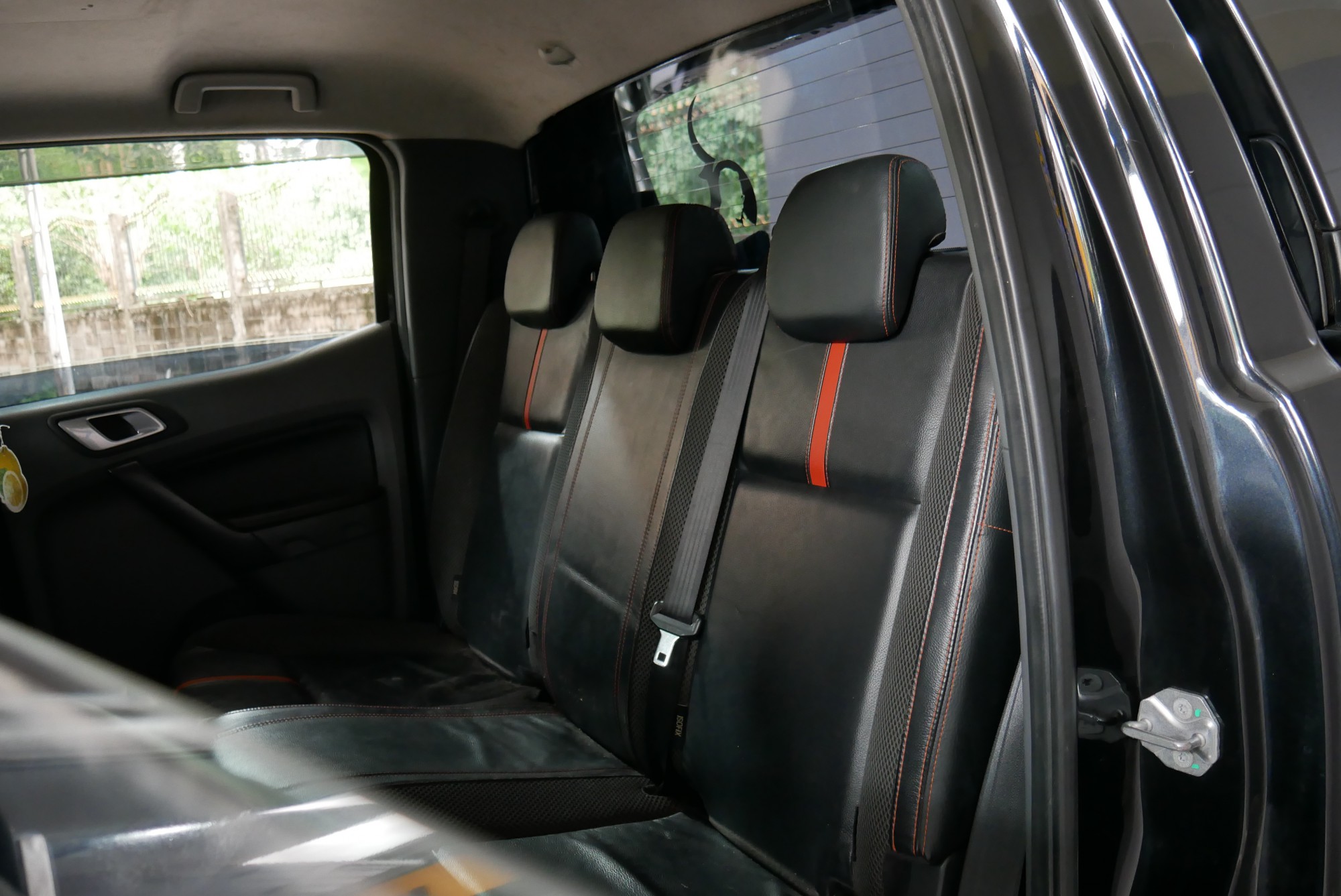 FORD RANGER DOUBLECAB 3.2 WILDTACK 4X4 AT ปี 2014 สีดำ (รูปที่ 16)