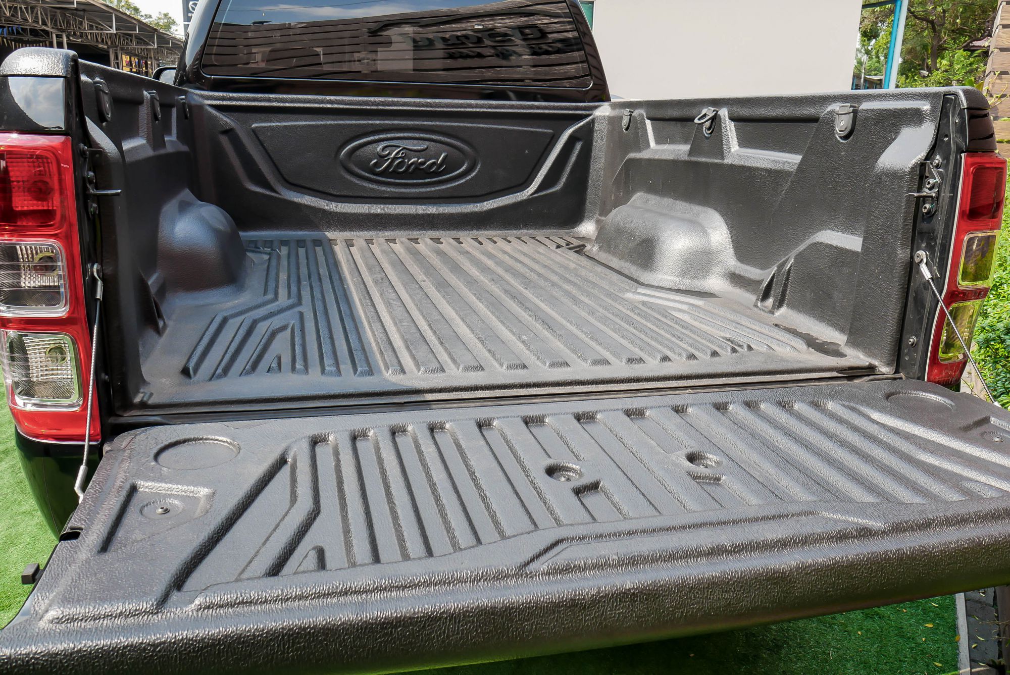 FORD RANGER OPENCAB 2.2 XL MT ปี 2017 สีดำ (รูปที่ 27)