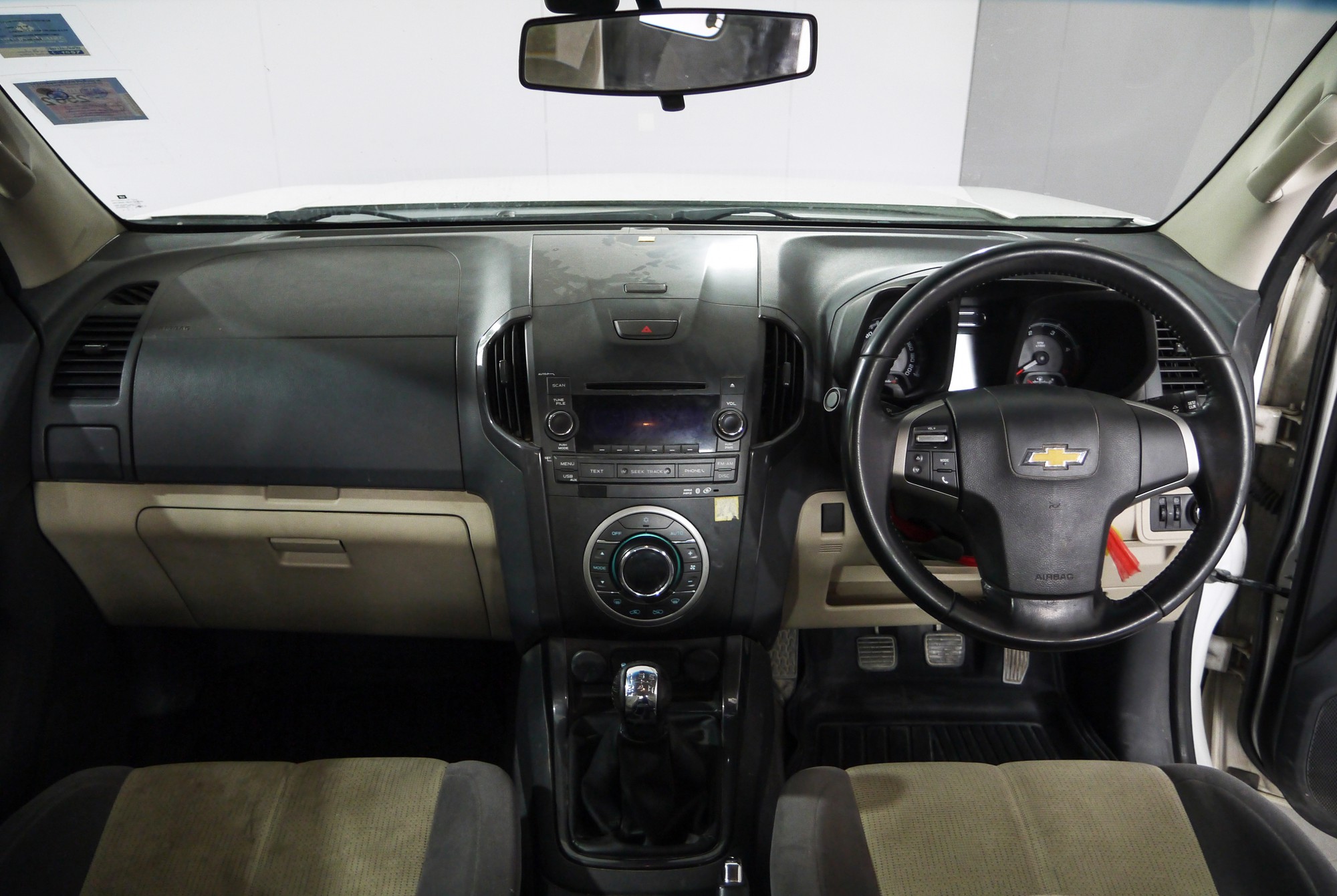 CHEVROLET COLORADO FLEX CAB 2.8 LTZ Z71 MT ปี 2014 (รูปที่ 6)