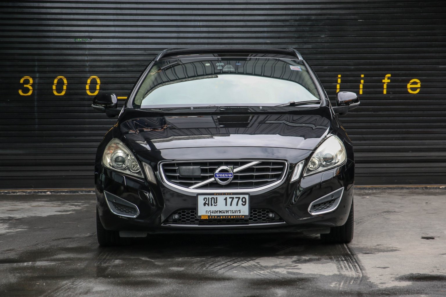 Volvo V60 ปี 2012 สีดำ (รูปที่ 3)