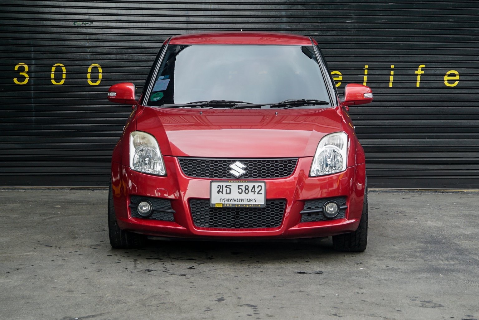 Suzuki Swift ปี 2012 สีแดง (รูปที่ 3)