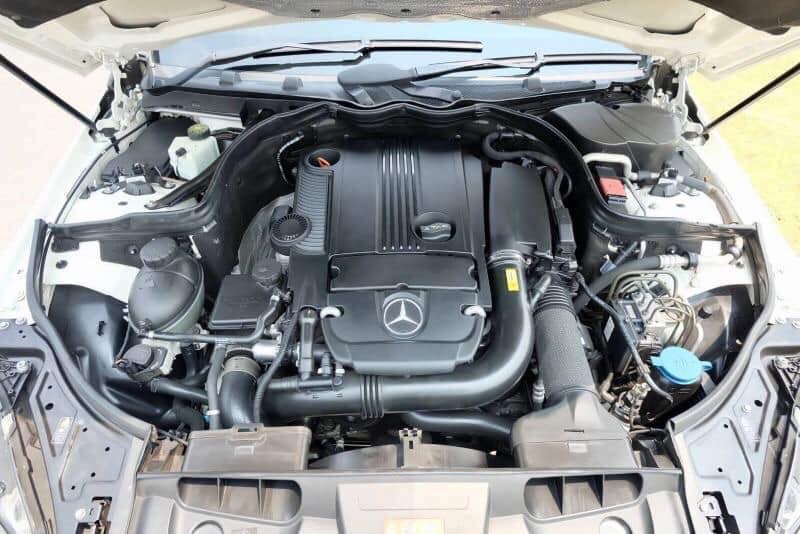 Mercedes-Benz E-Class C207 E250 ปี 2010 สีขาว (รูปที่ 10)