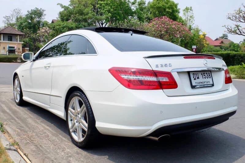 Mercedes-Benz E-Class C207 E250 ปี 2010 สีขาว (รูปที่ 7)