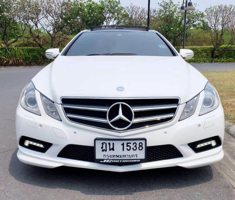 Mercedes-Benz E-Class C207 E250 ปี 2010 สีขาว