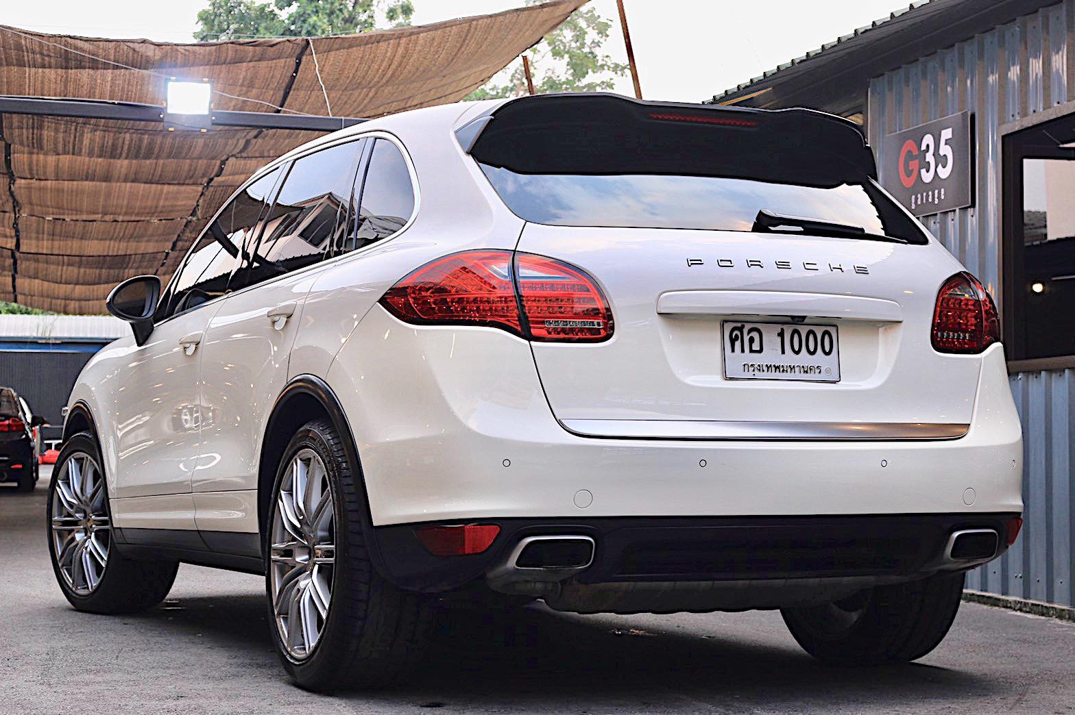 Porsche Cayenne ปี 2012 สีขาว (รูปที่ 4)