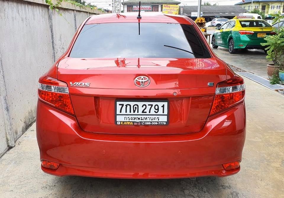 Toyota Vios ปี 2013 สีแดง (รูปที่ 3)