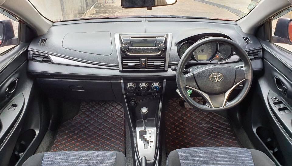 Toyota Vios ปี 2013 สีแดง (รูปที่ 12)