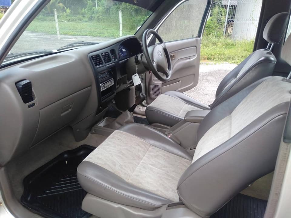 Toyota Hilux Tiger Extra cab ปี 2004 สีเงิน (รูปที่ 8)
