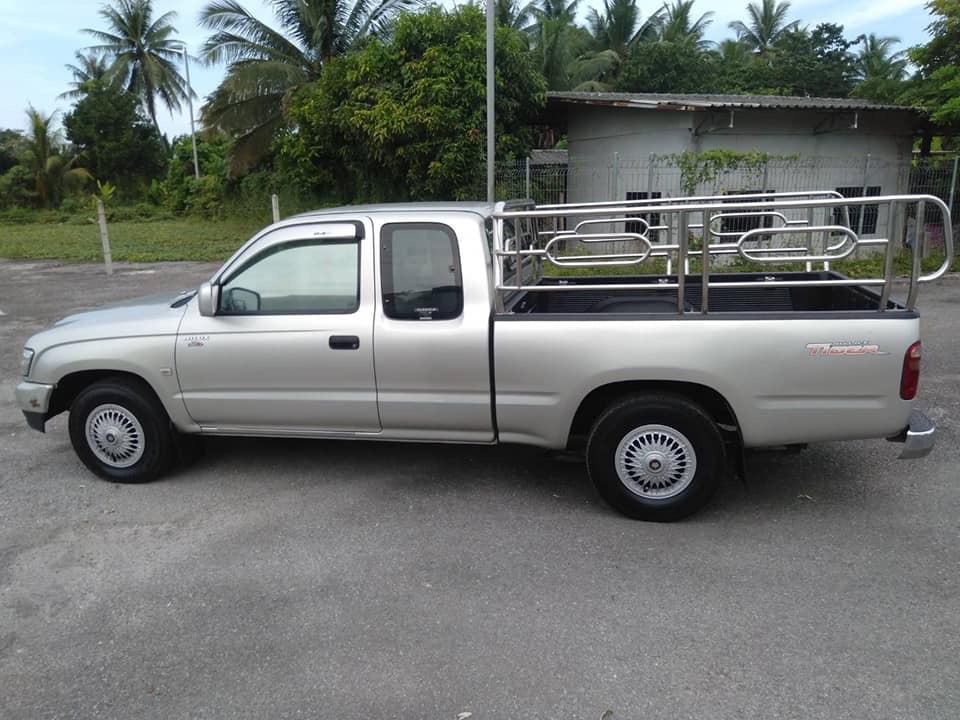 Toyota Hilux Tiger Extra cab ปี 2004 สีเงิน (รูปที่ 6)