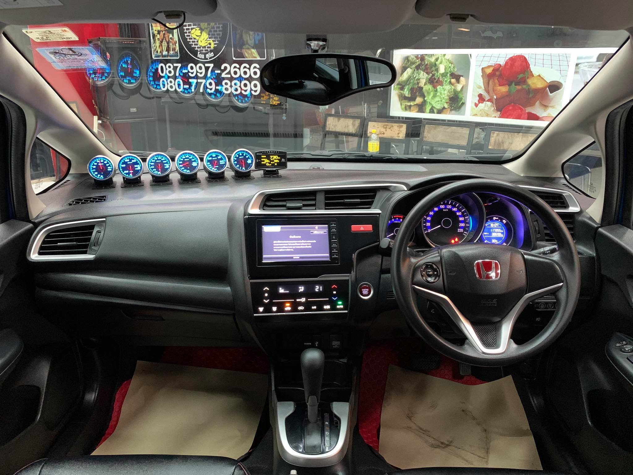 Honda Jazz GK ปี 2016 สีน้ำเงิน (รูปที่ 3)