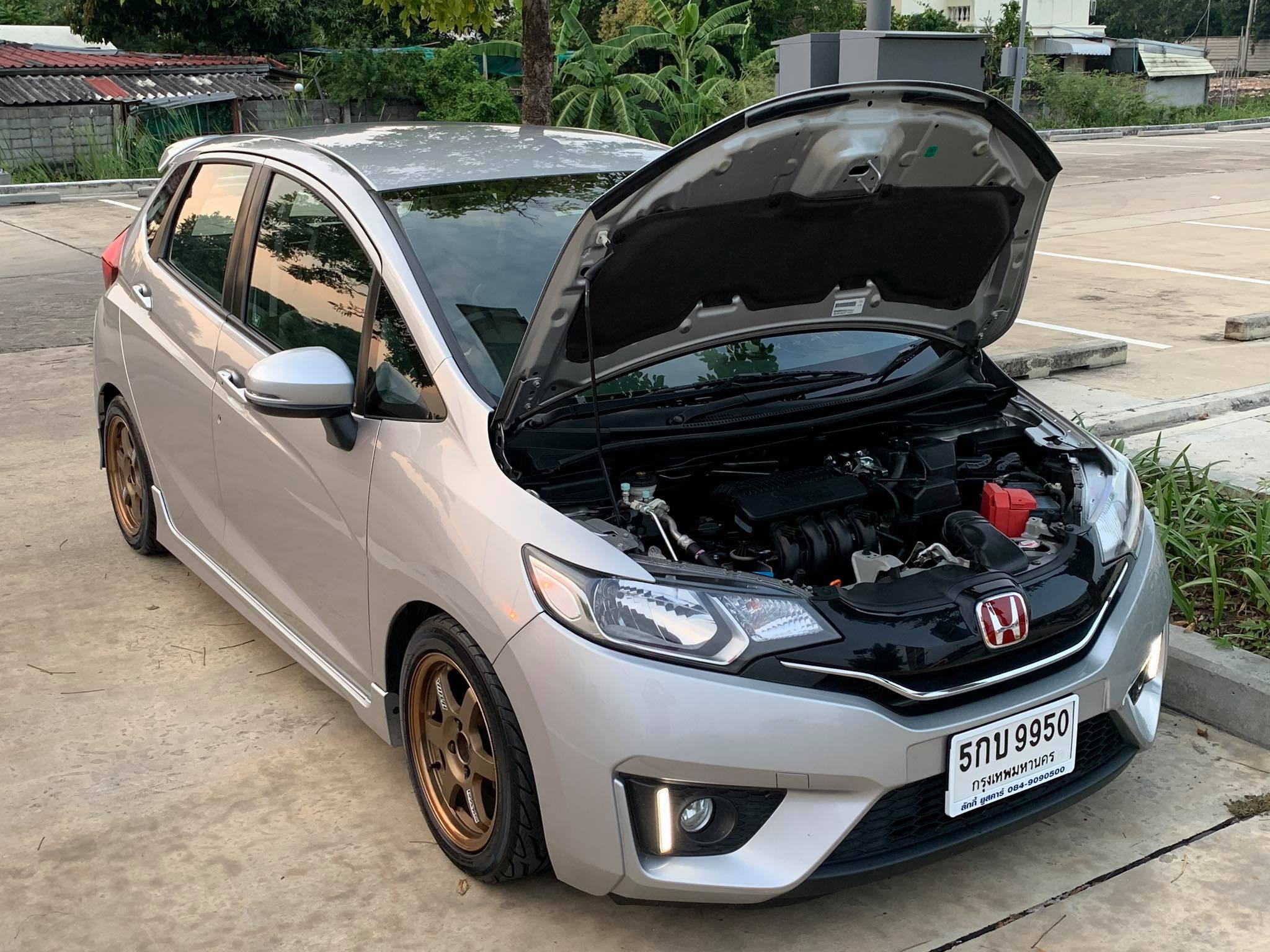 Honda Jazz GK ปี 2016 สีเงิน (รูปที่ 14)