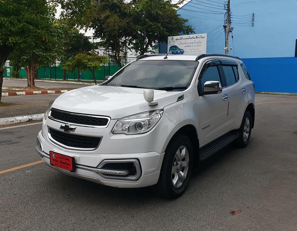 Chevrolet Trailblazer ปี 2013 สีขาว (รูปที่ 4)