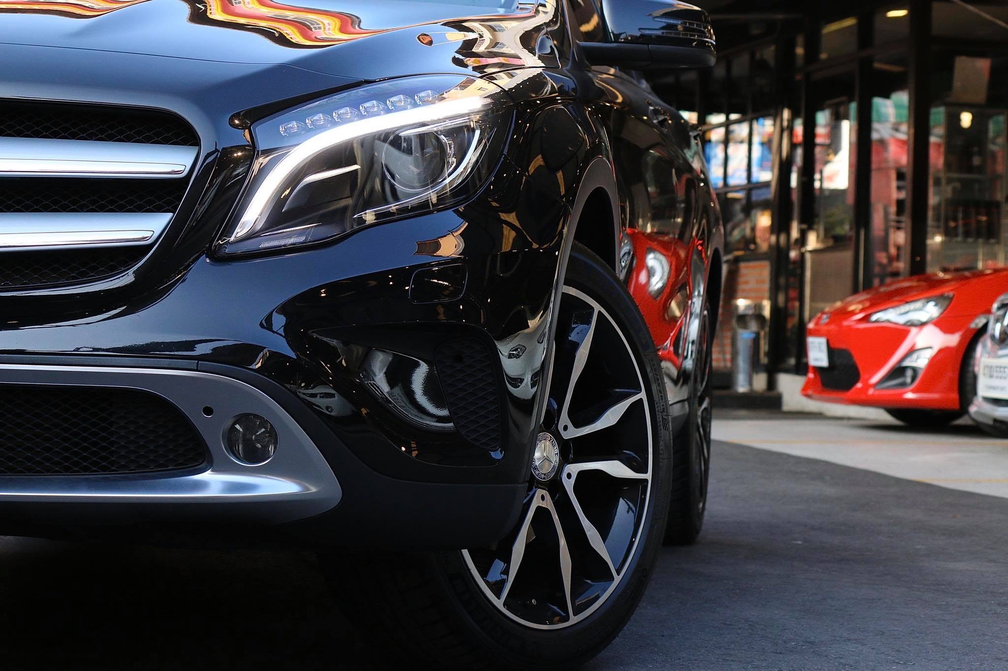Mercedes-Benz GLA-Class X156 GLA200 ปี 2015 สีดำ (รูปที่ 7)