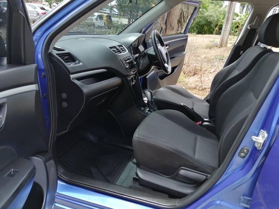 Suzuki Swift ปี 2015 สีน้ำเงิน (รูปที่ 5)