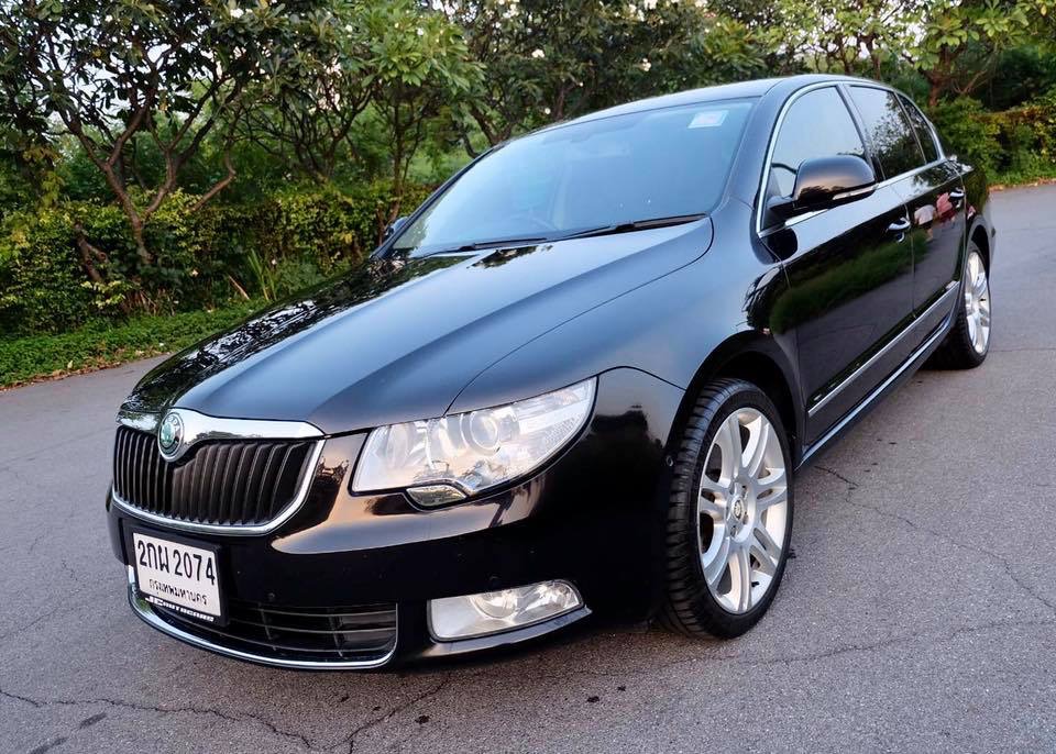Skoda Superb ปี 2013 สีดำ (รูปที่ 3)