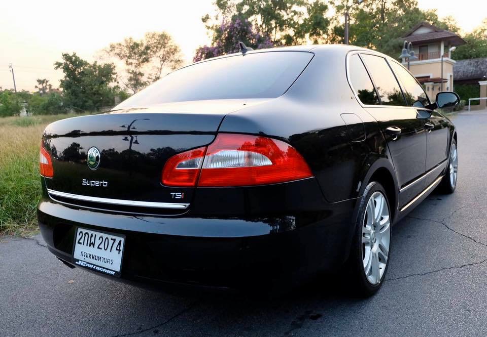 Skoda Superb ปี 2013 สีดำ (รูปที่ 7)