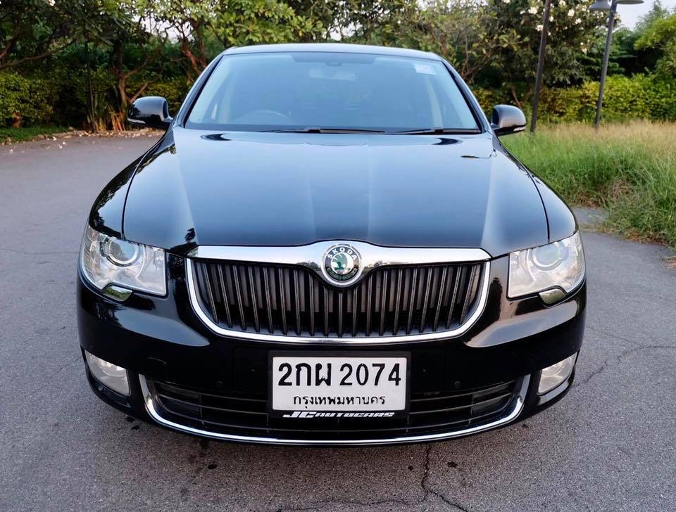 Skoda Superb ปี 2013 สีดำ (รูปที่ 2)