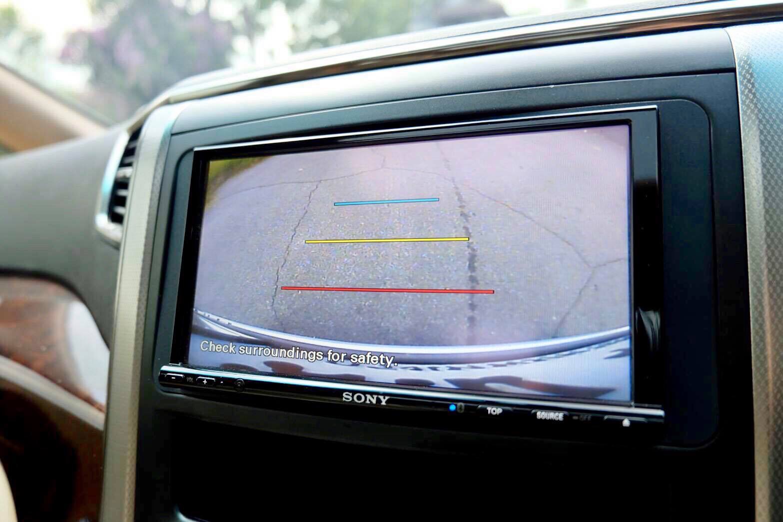 Toyota Vellfire ปี 2012 สีเงิน (รูปที่ 10)