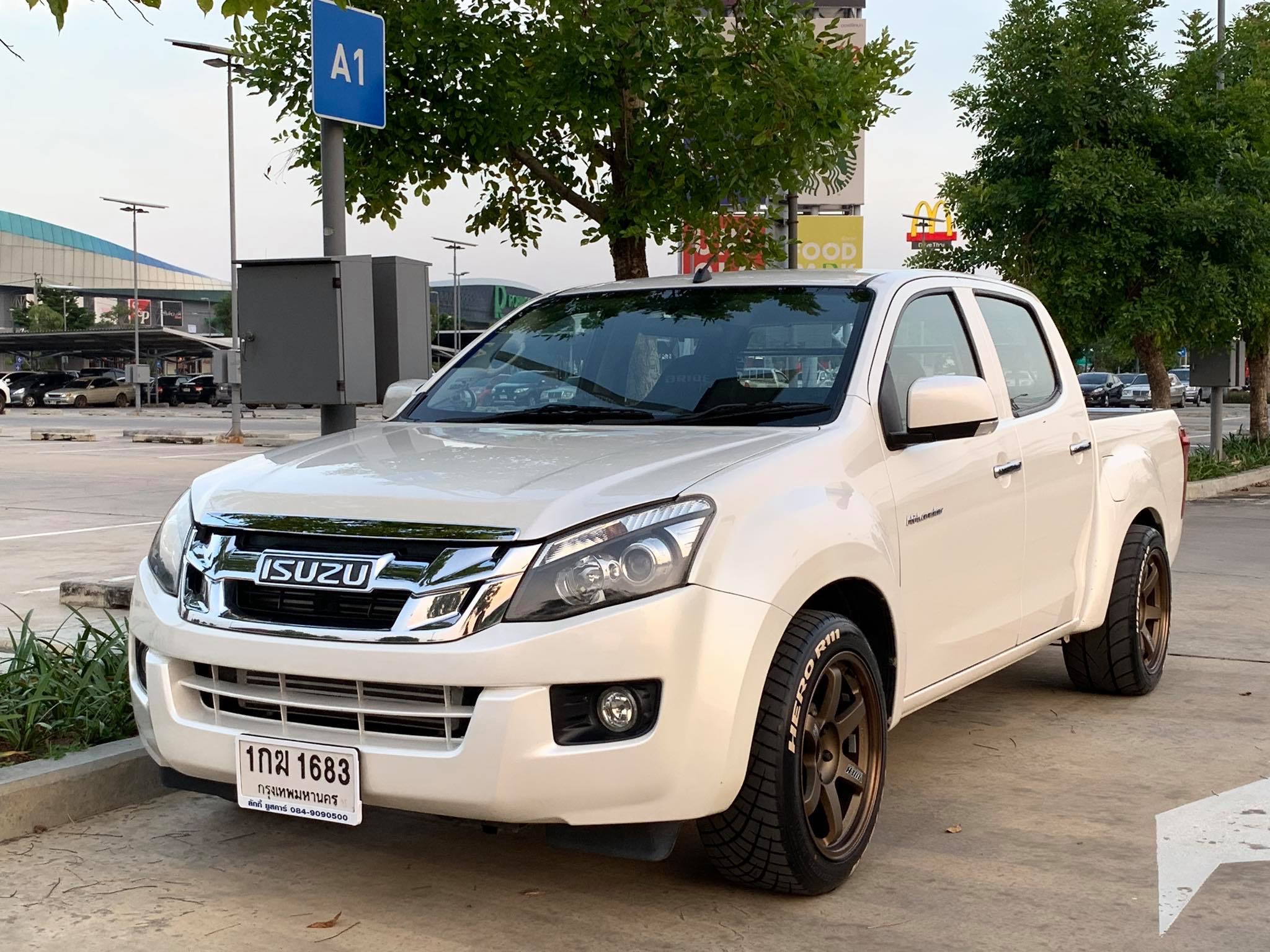 Isuzu D-Max Hi-Lander (4 ประตู) ปี 2012 สีขาว