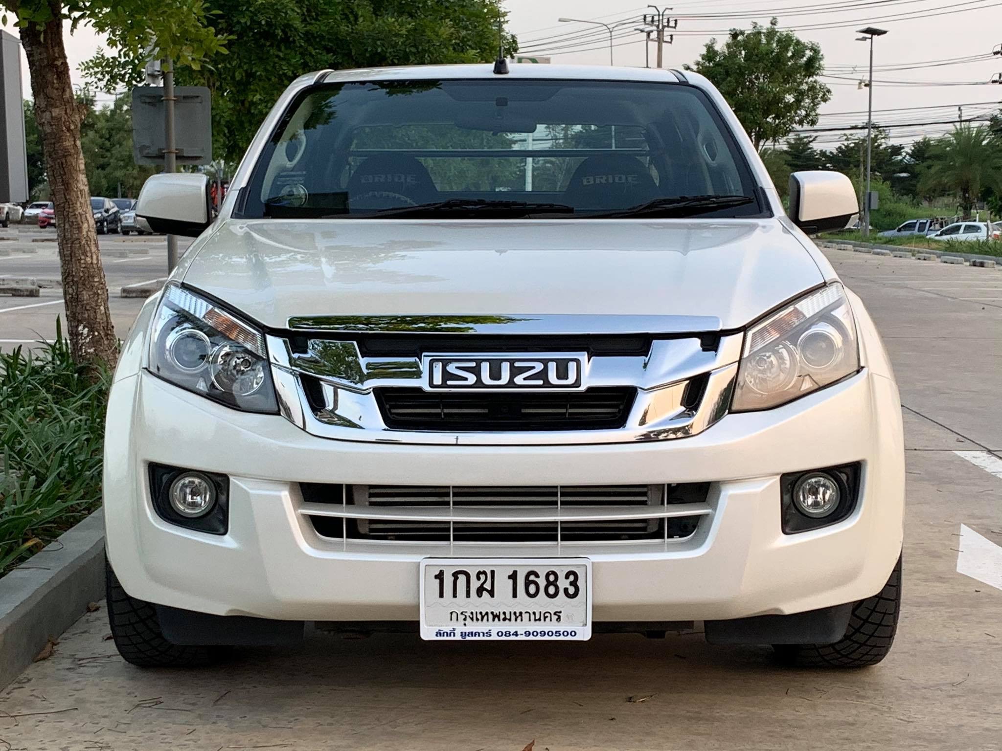 Isuzu D-Max Hi-Lander (4 ประตู) ปี 2012 สีขาว