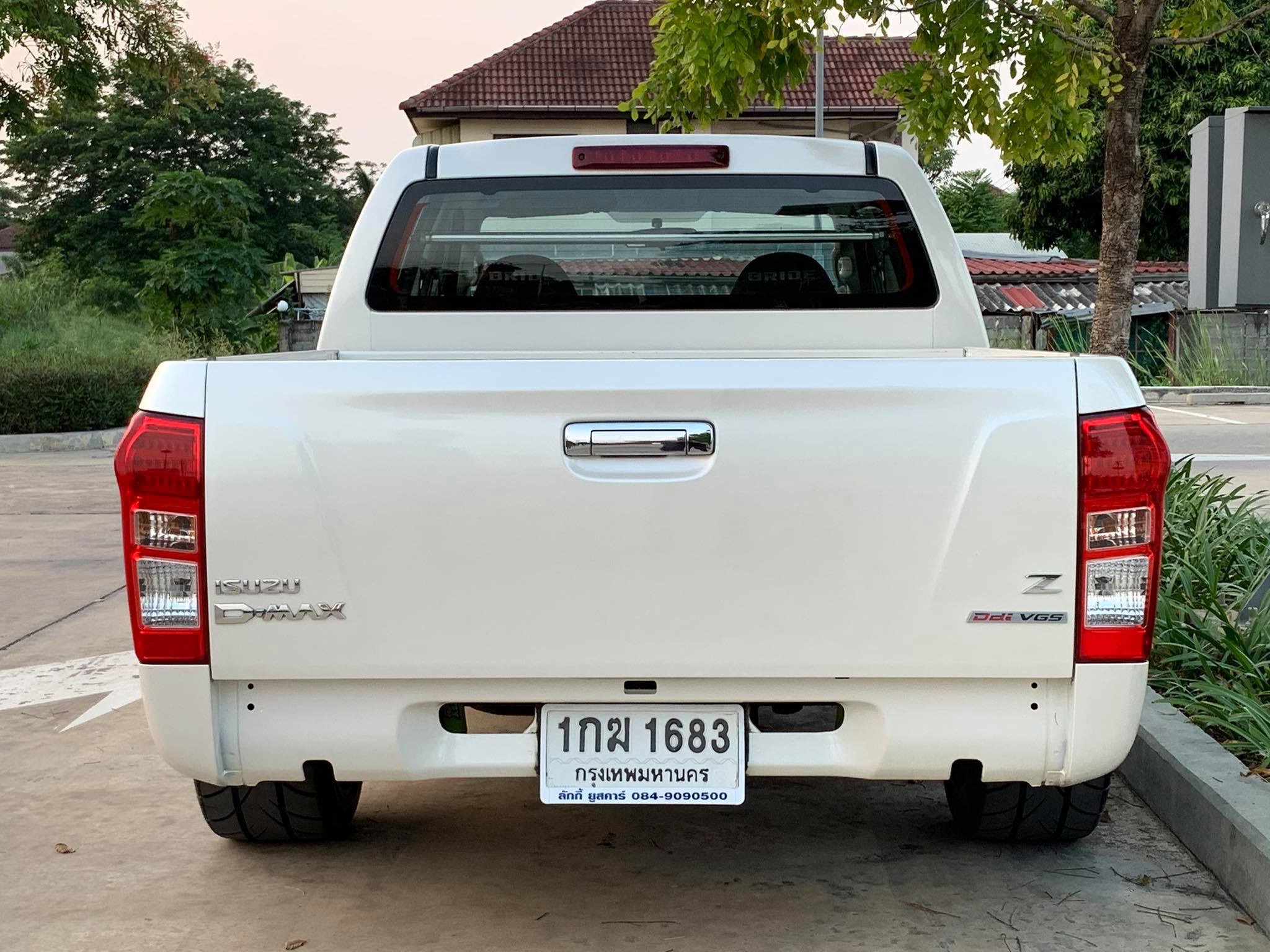 Isuzu D-Max Hi-Lander (4 ประตู) ปี 2012 สีขาว