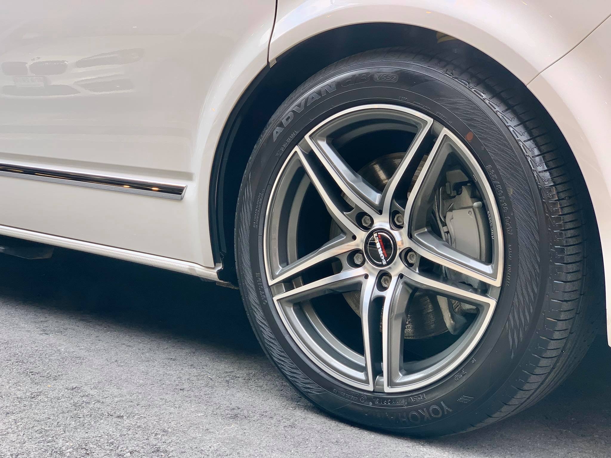 Volkswagen Transporter (Caravelle) Caravelle T6 ปี 2019 สีขาว (รูปที่ 5)
