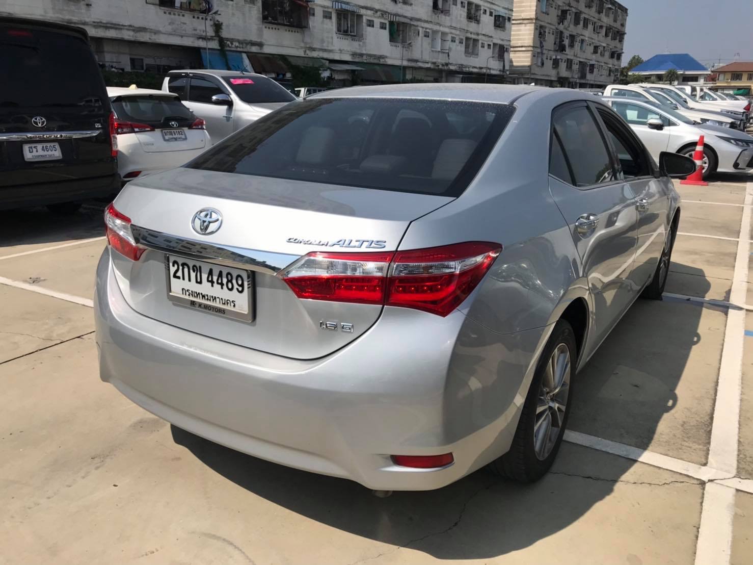 Toyota Corolla Altis โฉม 14-16 ปี 2014 สีเงิน (รูปที่ 11)