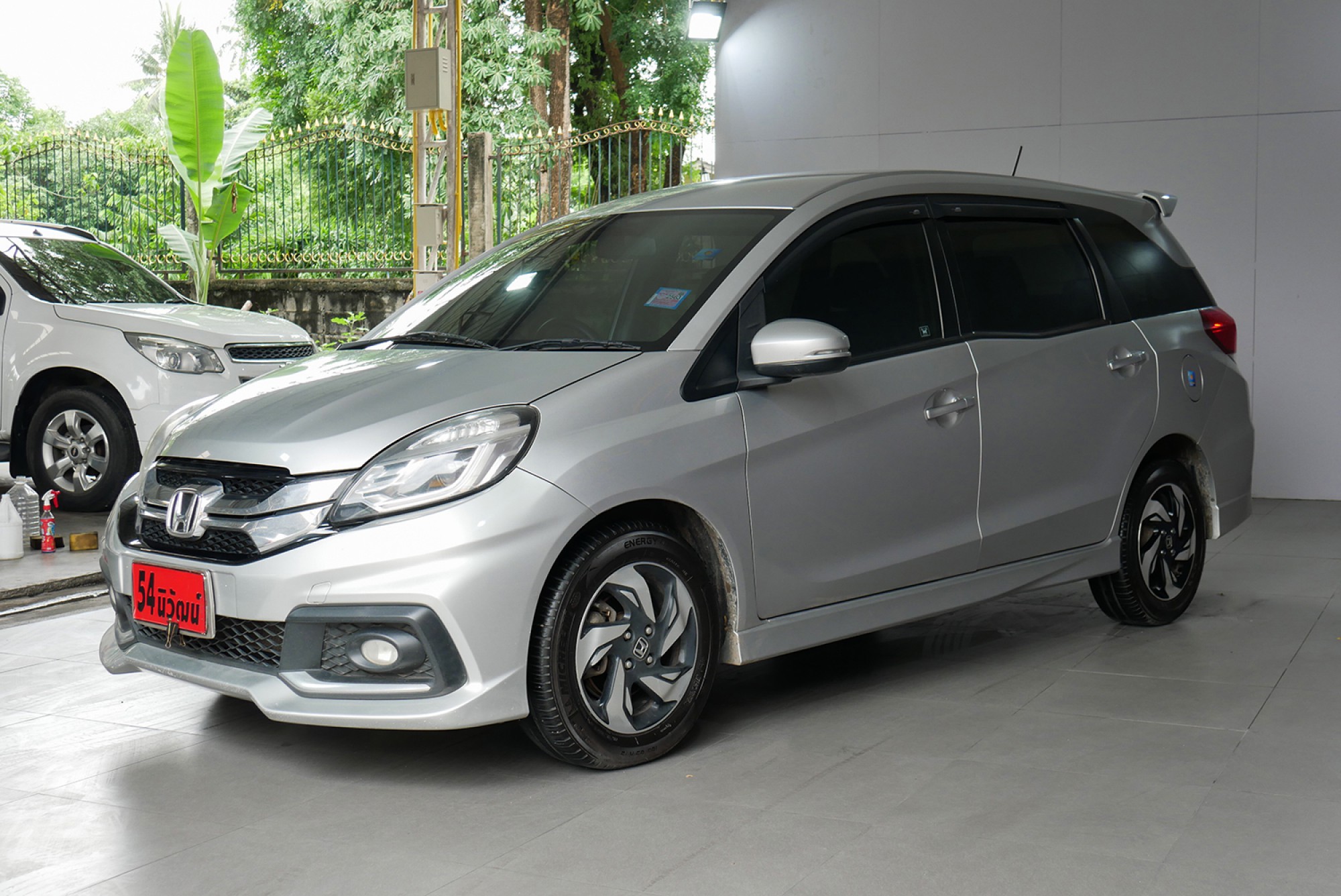 HONDA MOBILIO 1.5 RS AT ปี 2015 สีเงิน (รูปที่ 3)