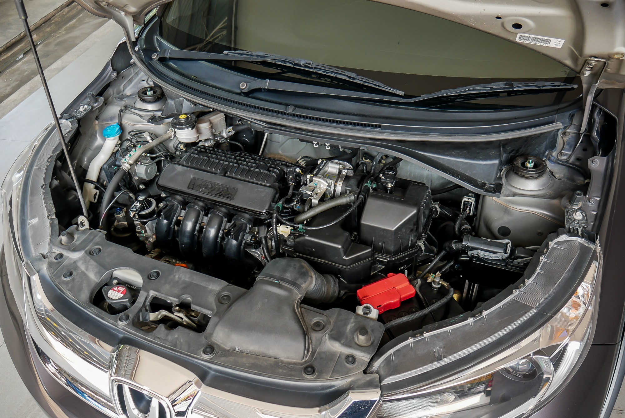 Toyota BR-V 1.5 V AT ปี 2016 สีเทา (รูปที่ 6)