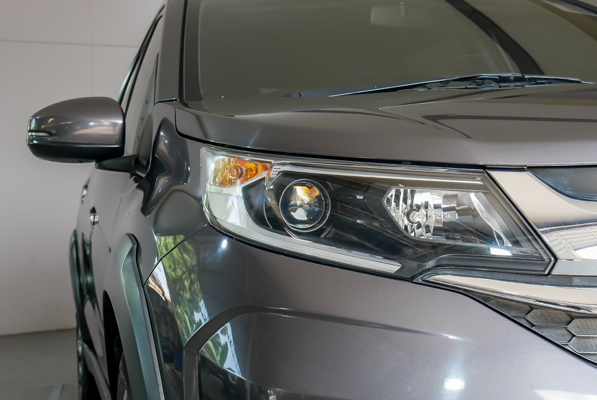 Toyota BR-V 1.5 V AT ปี 2016 สีเทา (รูปที่ 4)