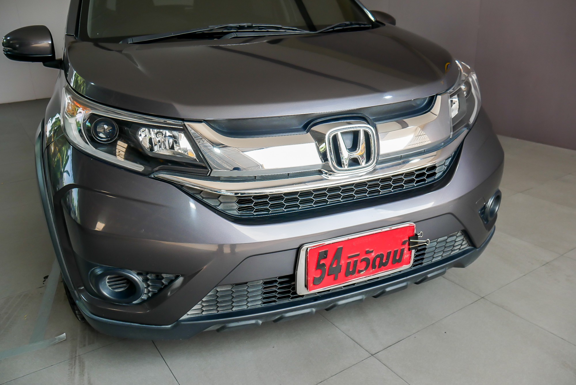 Toyota BR-V 1.5 V AT ปี 2016 สีเทา (รูปที่ 3)