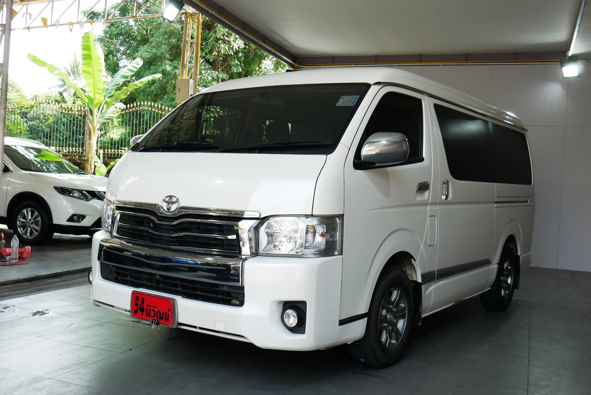 Toyota VENTURY 2.7 G ปี 2015 สีขาว (รูปที่ 4)