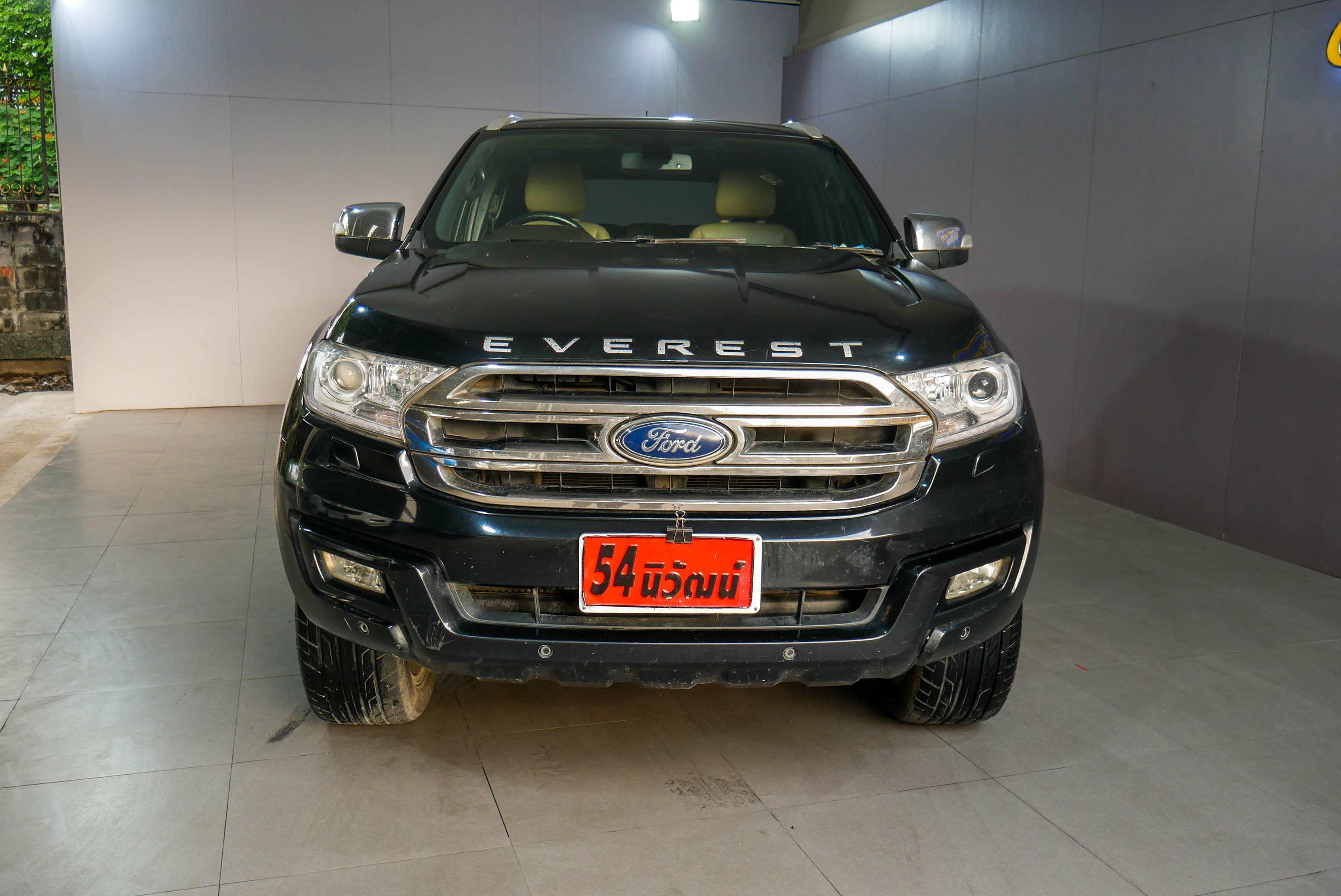 Ford Everest 3.2 TITANIUM PLUS 4WD ปี 2016 (รูปที่ 2)